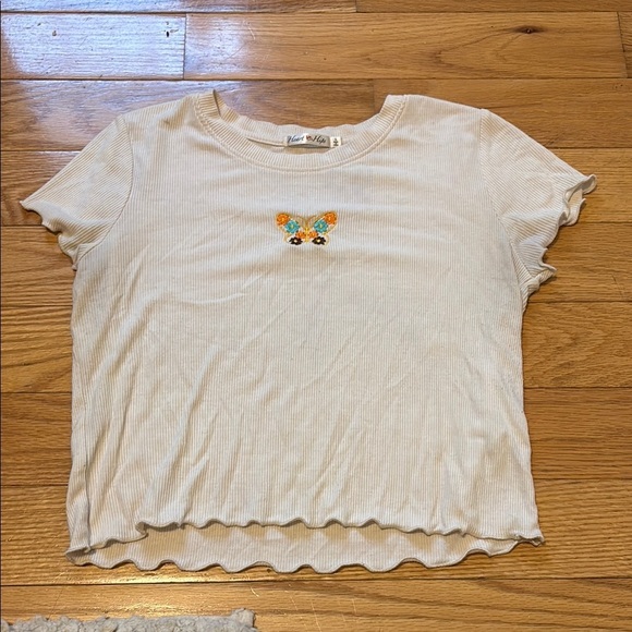 Heart & Hips Tops - butterfly cropped tee